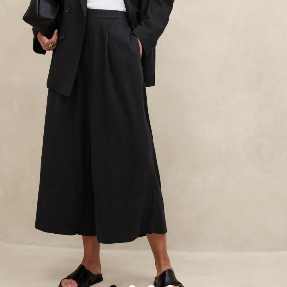 Banana Republic Wide Leg Crop